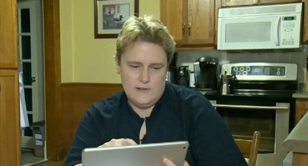 Apple đem iPad đã dùng của nhân viên bán cho khách hàng?