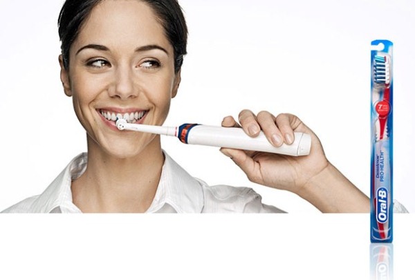 Oral-B sẽ ra bàn chải đánh răng thông minh tại MWC 2014