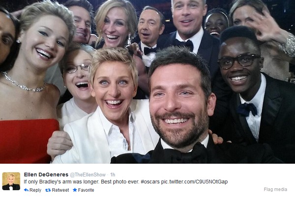 Samsung nói gì về sự cố bức ảnh tự sướng tại Oscar