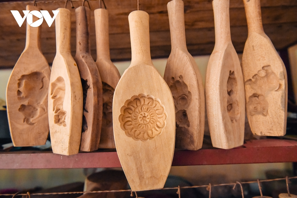 Traditional wooden molds have many advantages, such as being non-toxic, solid, and sharp, in addition to being able to be used for one hundred years.