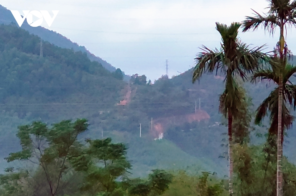 Rescuers are forced to pass three mountain ranges just to reach the site.