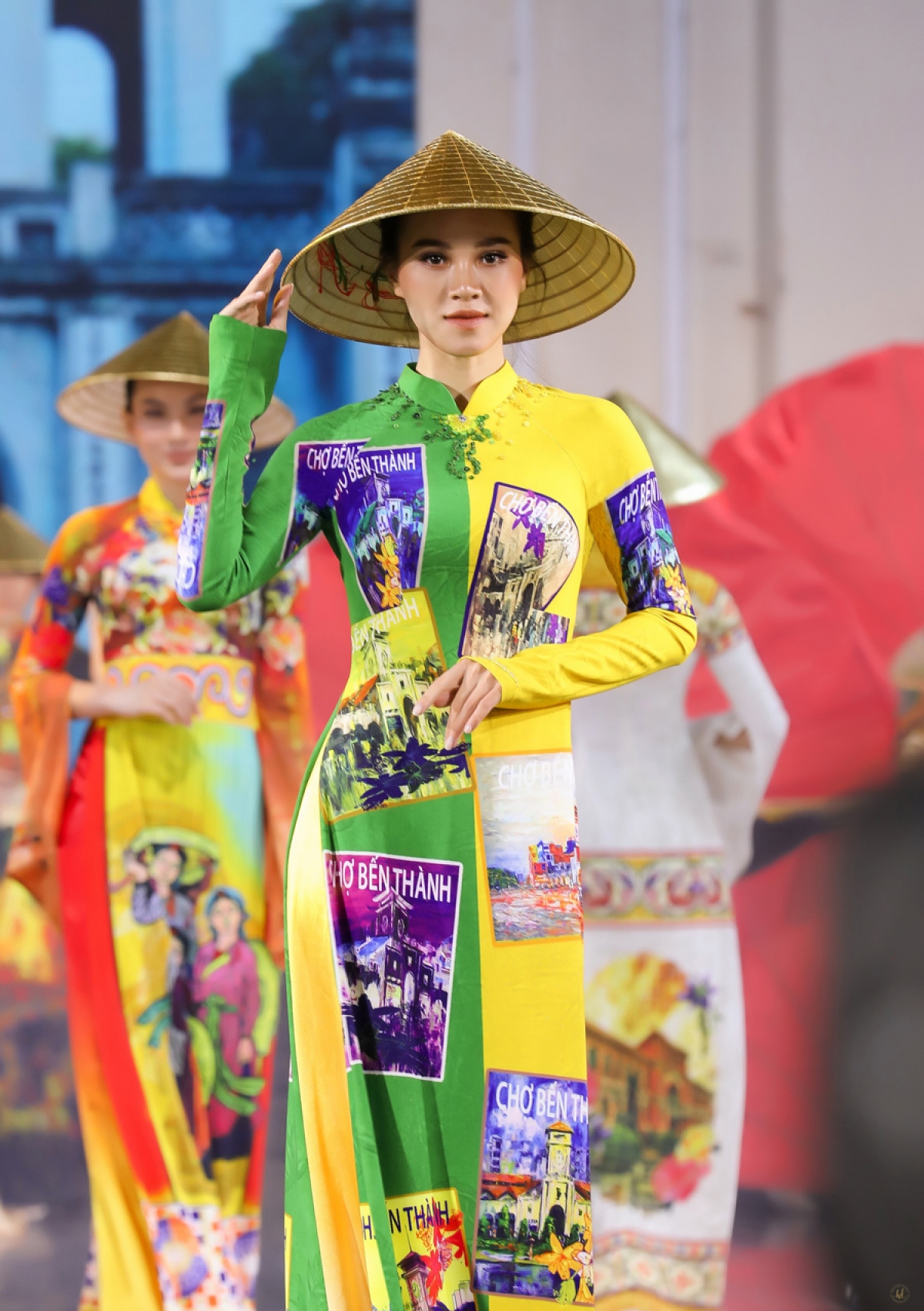 Ho Chi Minh City is hosting the Ao Dai Festival 2020, with many fashion shows taking place in an effort to present collections created by local designers, including a unique collection by Hoai Nam.