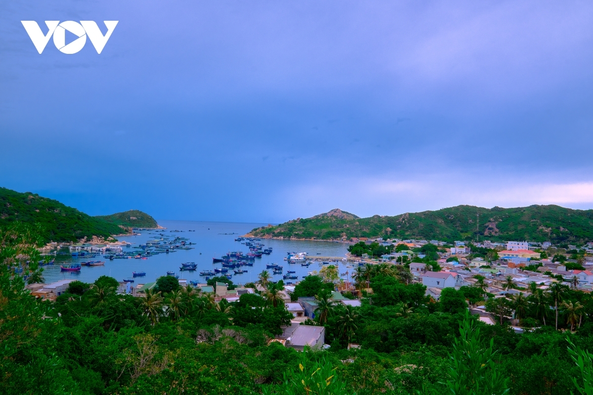A view of Vinh Hy bay as seen from above