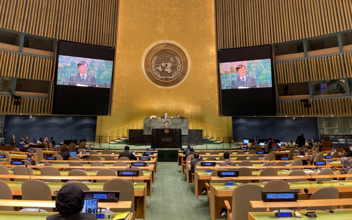 Ambassador Dang Dinh Quy, Permanent Representative of Vietnam to the United Nations (UN), affirms the key role of the International Court in maintaining international peace and security at an online meeting of the UN Security Council.