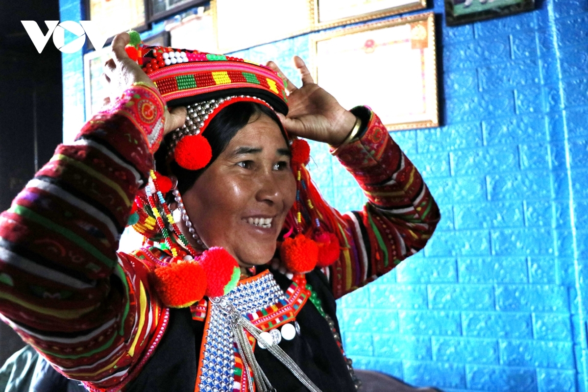 The festival offers a chance for the Ha Nhi to wear new traditional costumes.