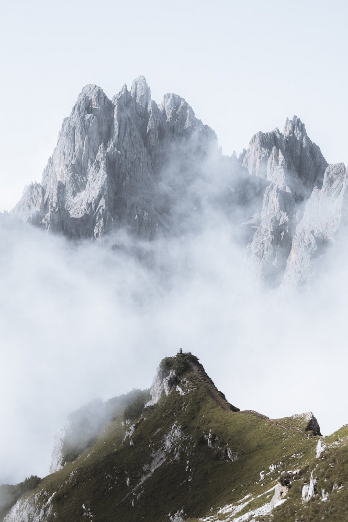 'Standing before giants' by @e.stis of Italy