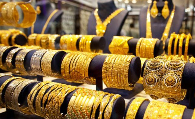 Tiệm vàng đuổi khách, nhà đầu tư trắng tay vì kiếm tiền thần tốc từ sàn vàng - Ảnh 3. Tiệm vàng đuổi khách, nhà đầu tư trắng tay vì kiếm tiền thần tốc từ sàn vàng - Ảnh 3.