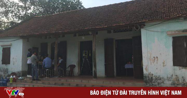 Nghe VietNamNet: Sở Y tế Hà Nội chính thức xác nhận trường hợp 3 chị em trong cùng một gia đình tử vong vì nhiễm khuẩn huyết