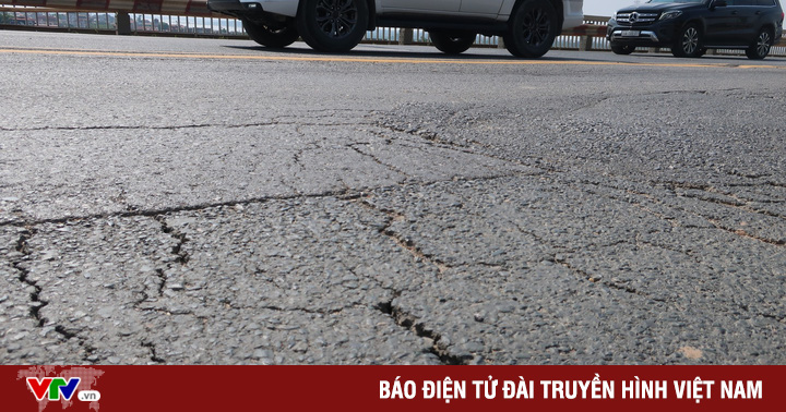 Nghe VietNamNet: Sẽ dùng công nghệ Mỹ để sửa chữa mặt cầu Thăng Long