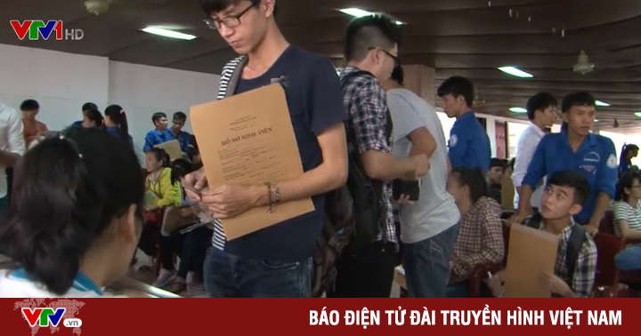 Nghe VietNamNet: Học sinh, sinh viên có thể vay từ 2,5 triệu đồng/tháng