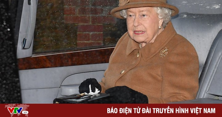 Nghe VietNamNet: Nữ hoàng Anh lên tiếng về quyết định 