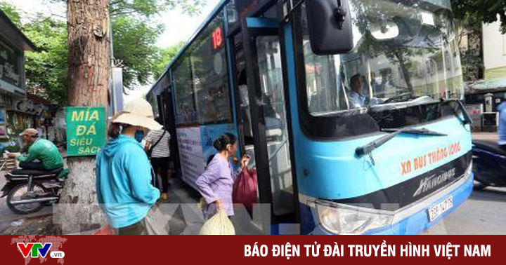 Nghe VietNamNet: Hà Nội phát hành hơn 250.000 thẻ miễn phí xe bus