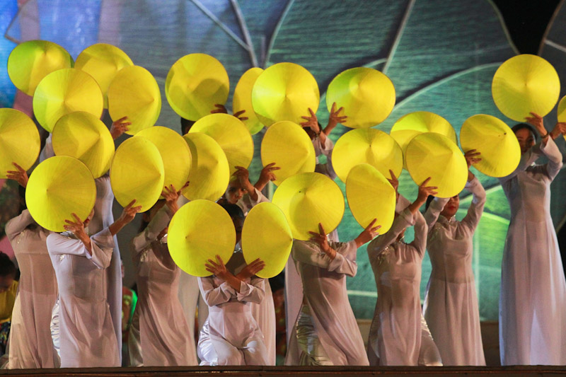 Bế mạc Festival Huế 2016: Lưu luyến đêm giã bạn - ảnh 19