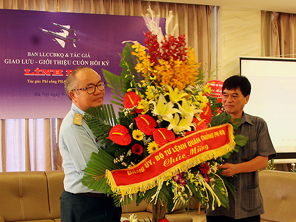 Giới thiệu cuốn hồi ký