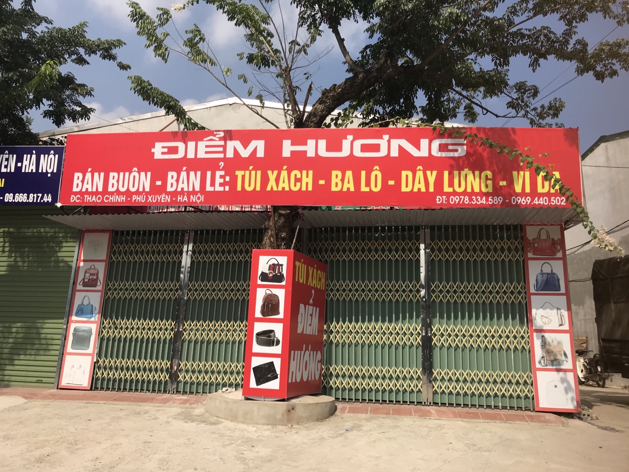 Đột nhập “thủ phủ” buôn túi xách, thu giữ 1.200 chiếc “mượn danh” thương hiệu lớn