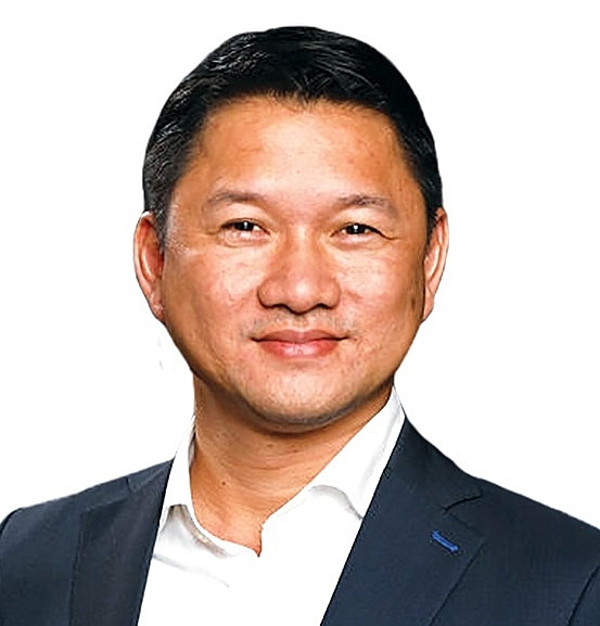 working groups thrash out solutions for economic growth