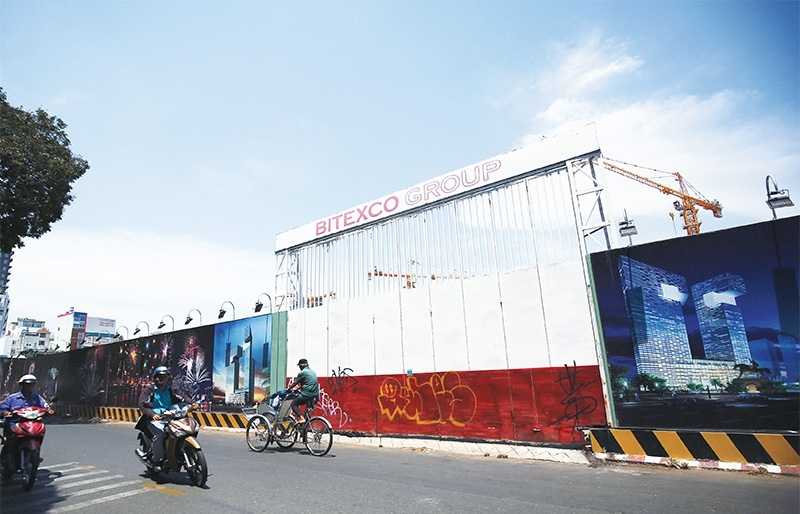 Big shot investors in real estate M&A push