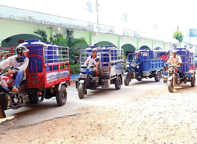 mekong farmers livelihoods in peril