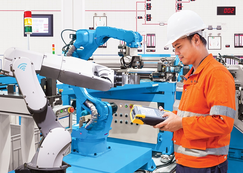 1533 p21 labour market faces mounting challenges