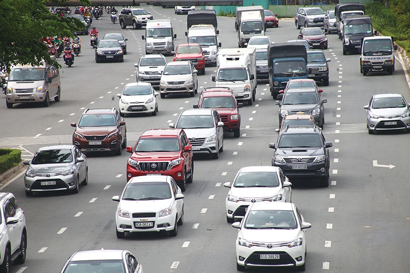 1486p6 carmakers hit the brakes over newest emergency measures