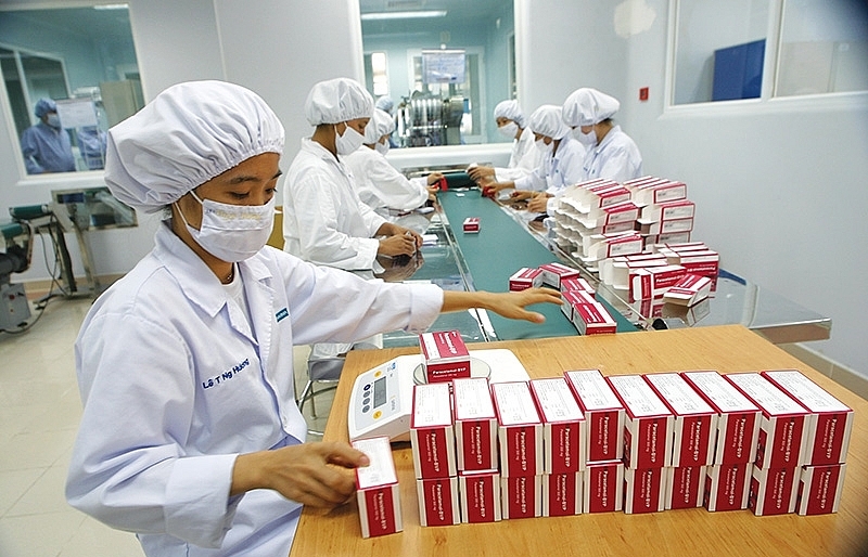 Corporate bond activity welcome as market shocks persist unabated