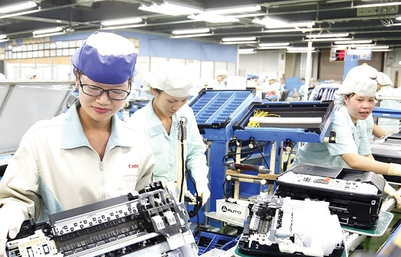 New large-scale ventures promise more to follow