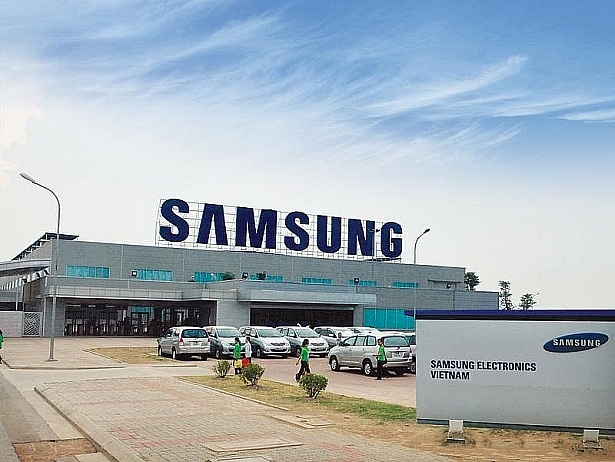 samsung display asks to not isolate 700 engineers from south korea