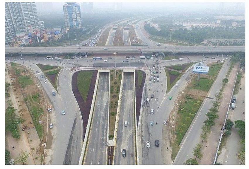 hanoi pauses near 100 bt projects