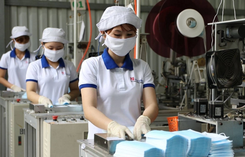 Shifting to medical face masks not very fruitful on long term