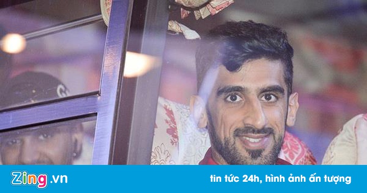 Nghe VietNamNet: Đội tuyển UAE đi chuyên cơ, tới Việt Nam lúc nửa đêm