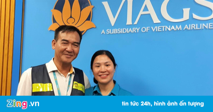 Bộ trưởng GTVT khen ngợi nhân viên hàng không trả lại 1 tỷ cho khách