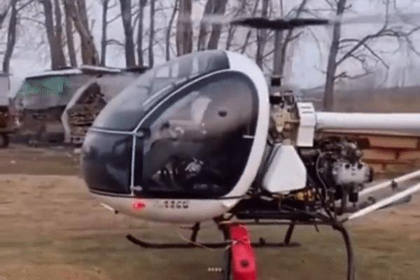 Sự thật clip chàng trai Trung Quốc tự lái trực thăng về quê ăn Tết
