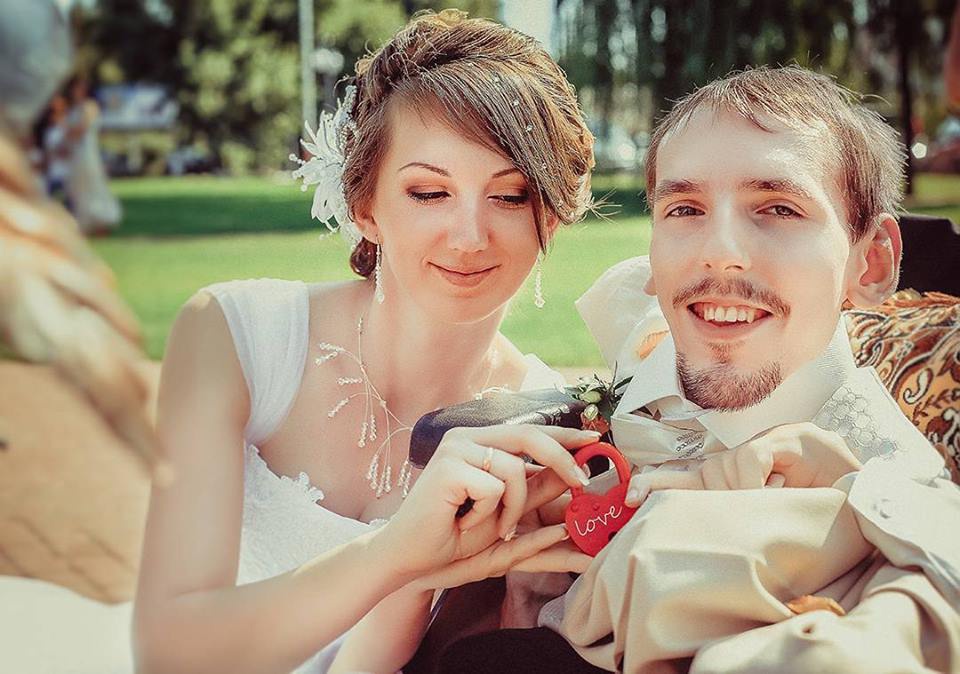 Cô gái vượt 3.000 km cưới chồng teo cơ, có cuộc sống viên mãn