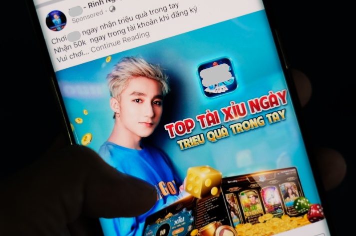Sơn Tùng, Trấn Thành có mặt trong quảng cáo cờ bạc trên Facebook