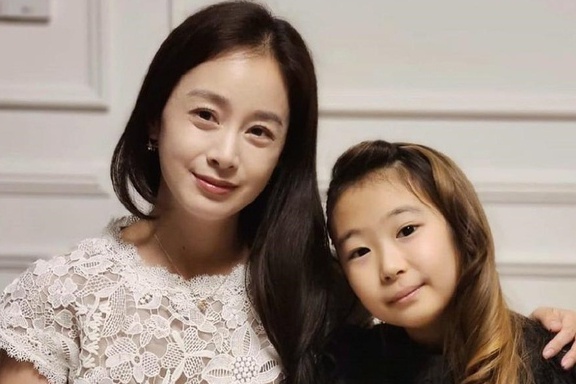 Ảnh đời thường của Kim Tae Hee