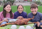 Gia đình Bà Tân Vlog - các YouTuber chuyên sản xuất video nhảm nhí