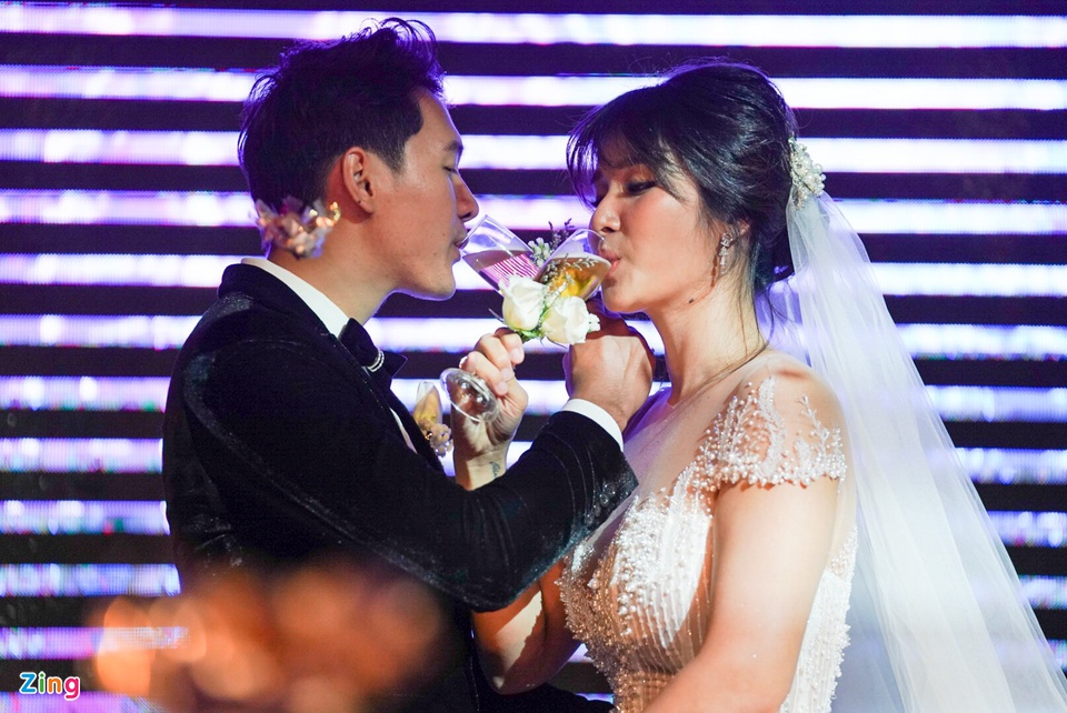 Thành Lộc, gia đình Hoàng Mập dự lễ cưới Thảo Trang