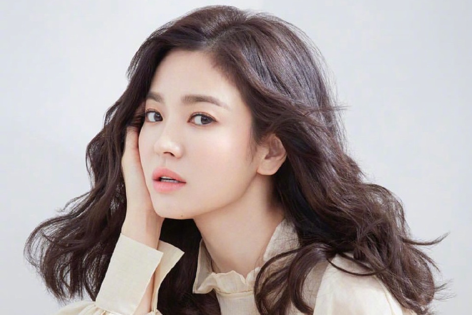 Song Hye Kyo hé lộ lý do ly hôn