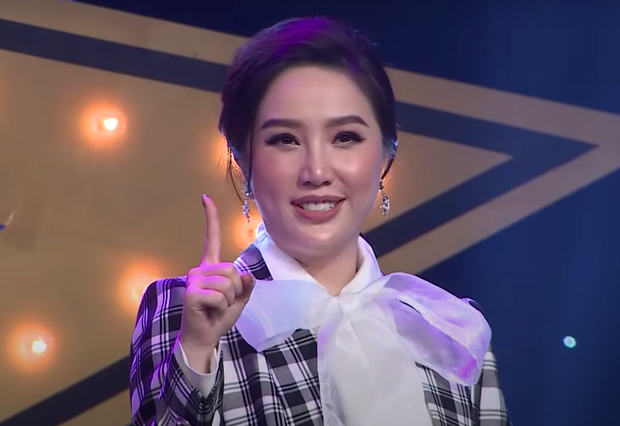 Bảo Thy giải thích gương mặt khác lạ trên sóng truyền hình