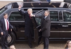 Sẽ thế nào khi ngồi trên xe limousine bọc thép của tổng thống Mỹ?