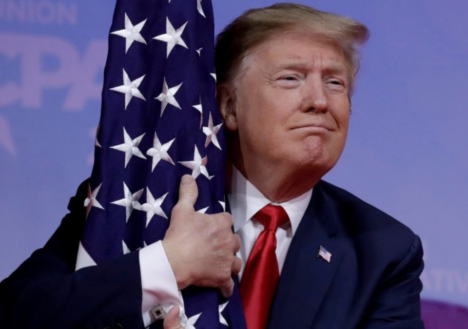 Ông Trump lại gặp sự cố với quảng cáo Facebook