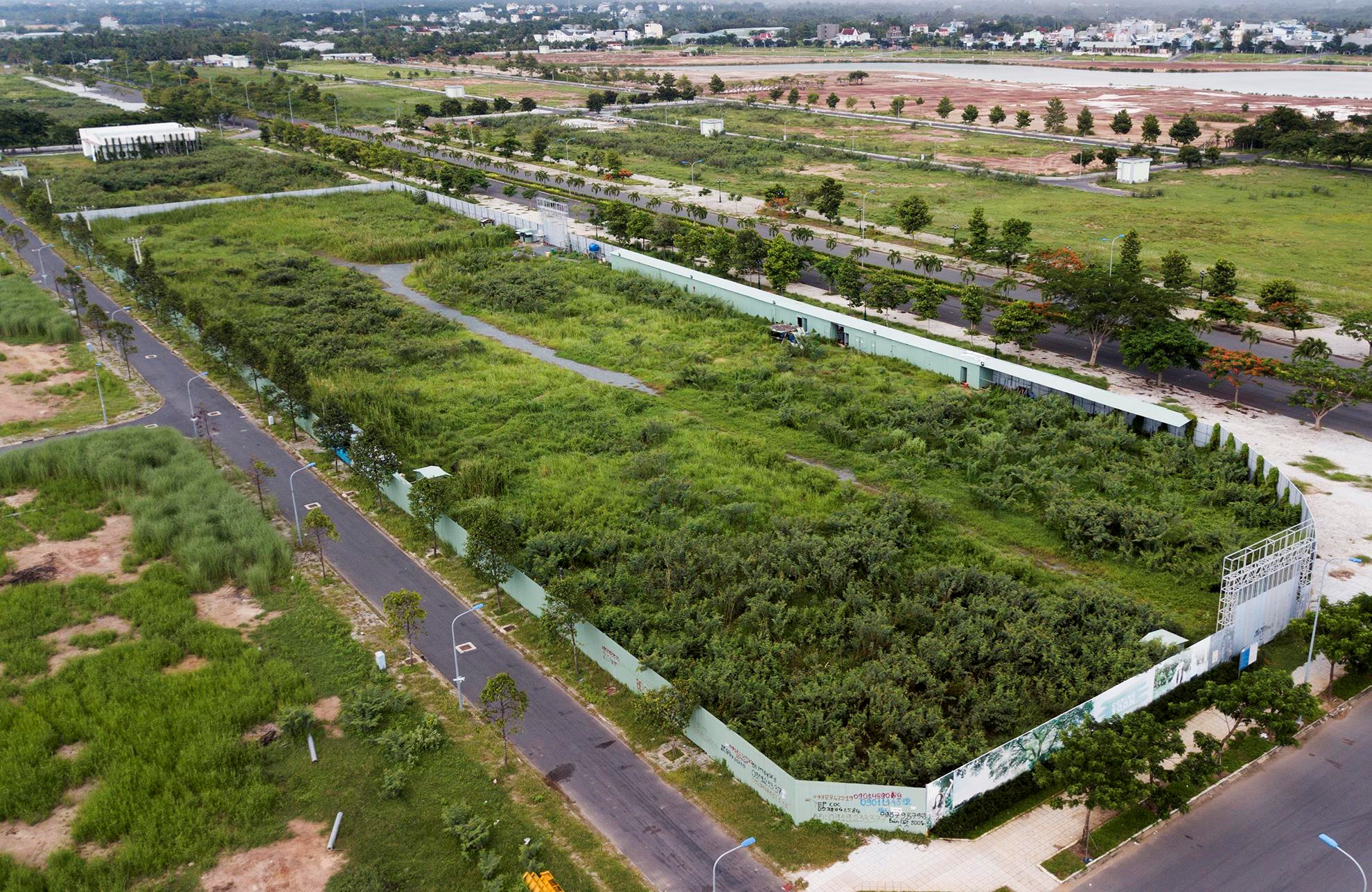 Khu do thi Dong Sai Gon hon 10 nam hoang vang hinh anh 13