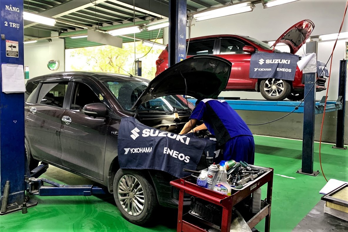 khac phuc oto ngap nuoc anh 3