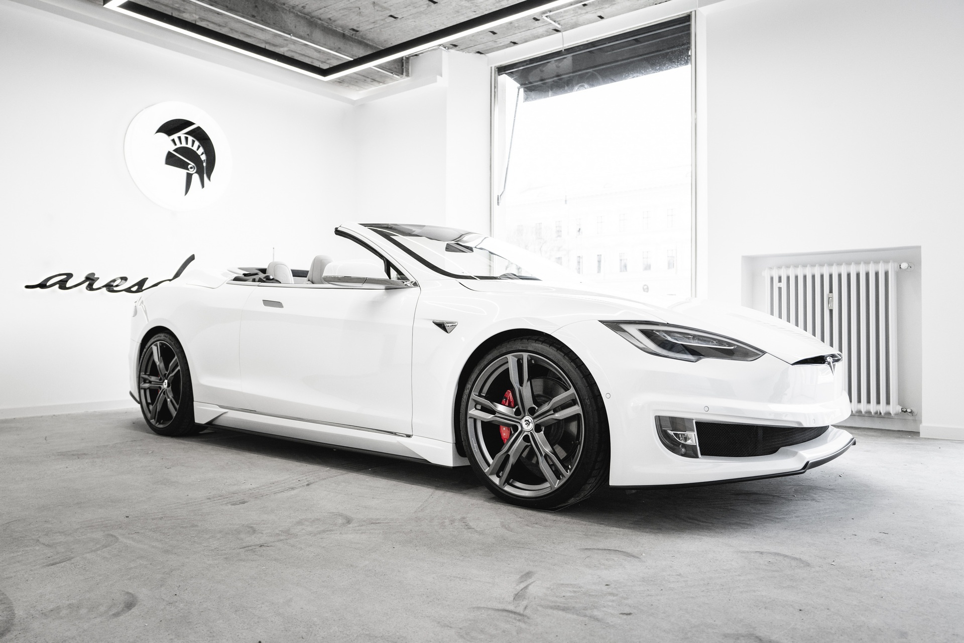 Tesla Model S anh 1