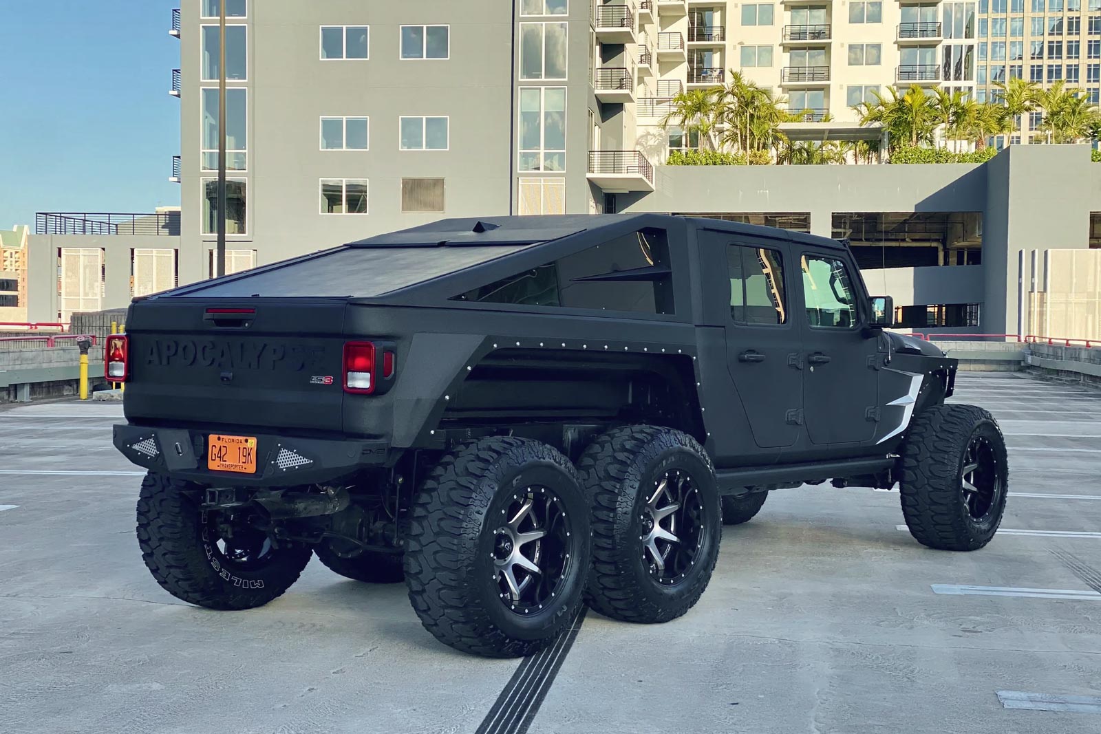 Ban tai Ngay tan the anh 4