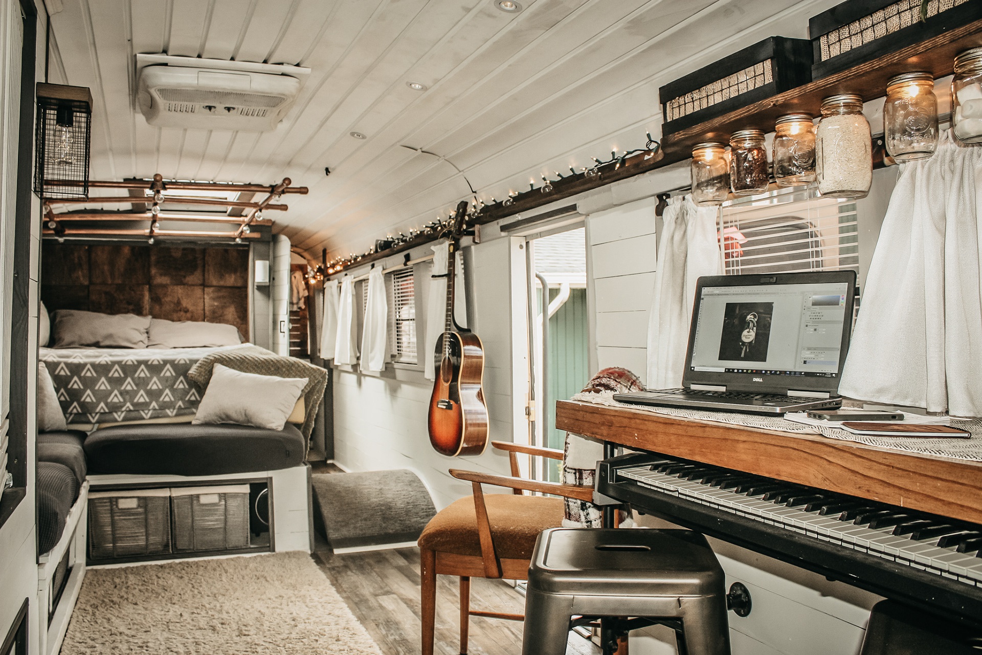 bien xe buyt cu thanh nha di dong anh 6