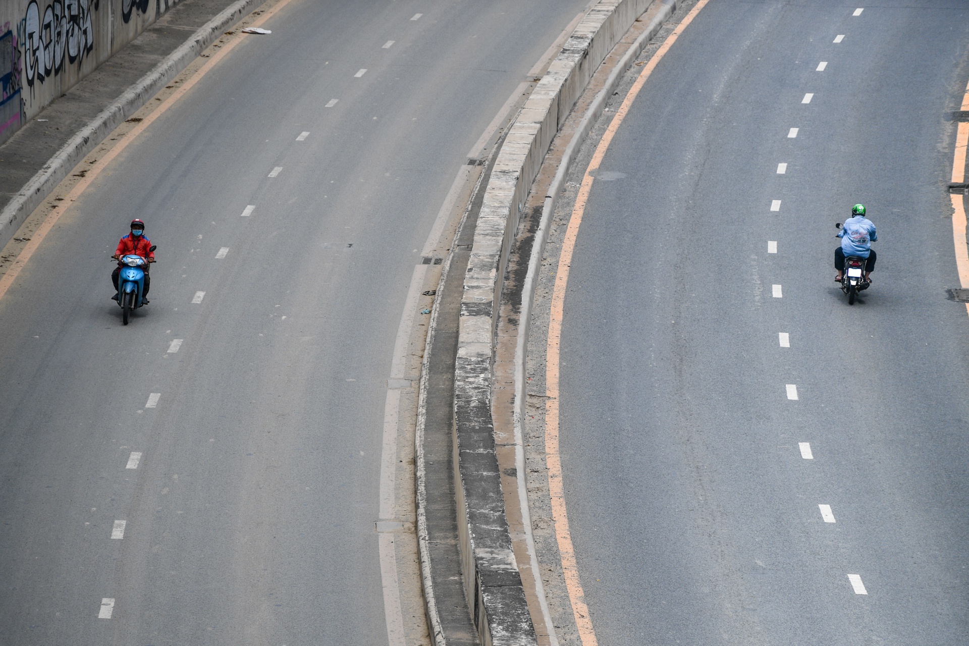 ap dung Chi thi 16 tai 19 tinh thanh phia Nam anh 1