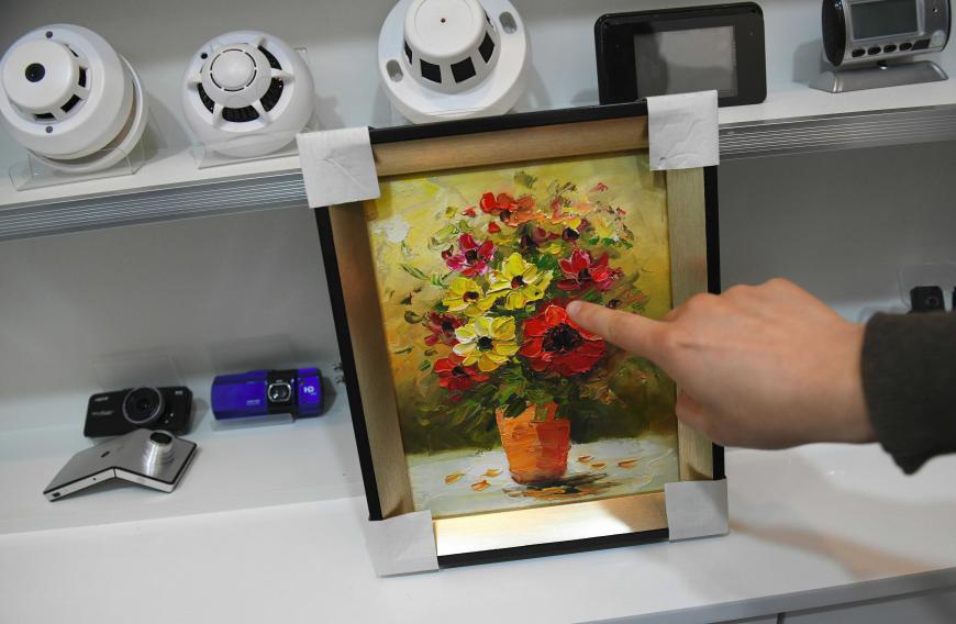 Sep tang qua co gan camera quay len anh 2