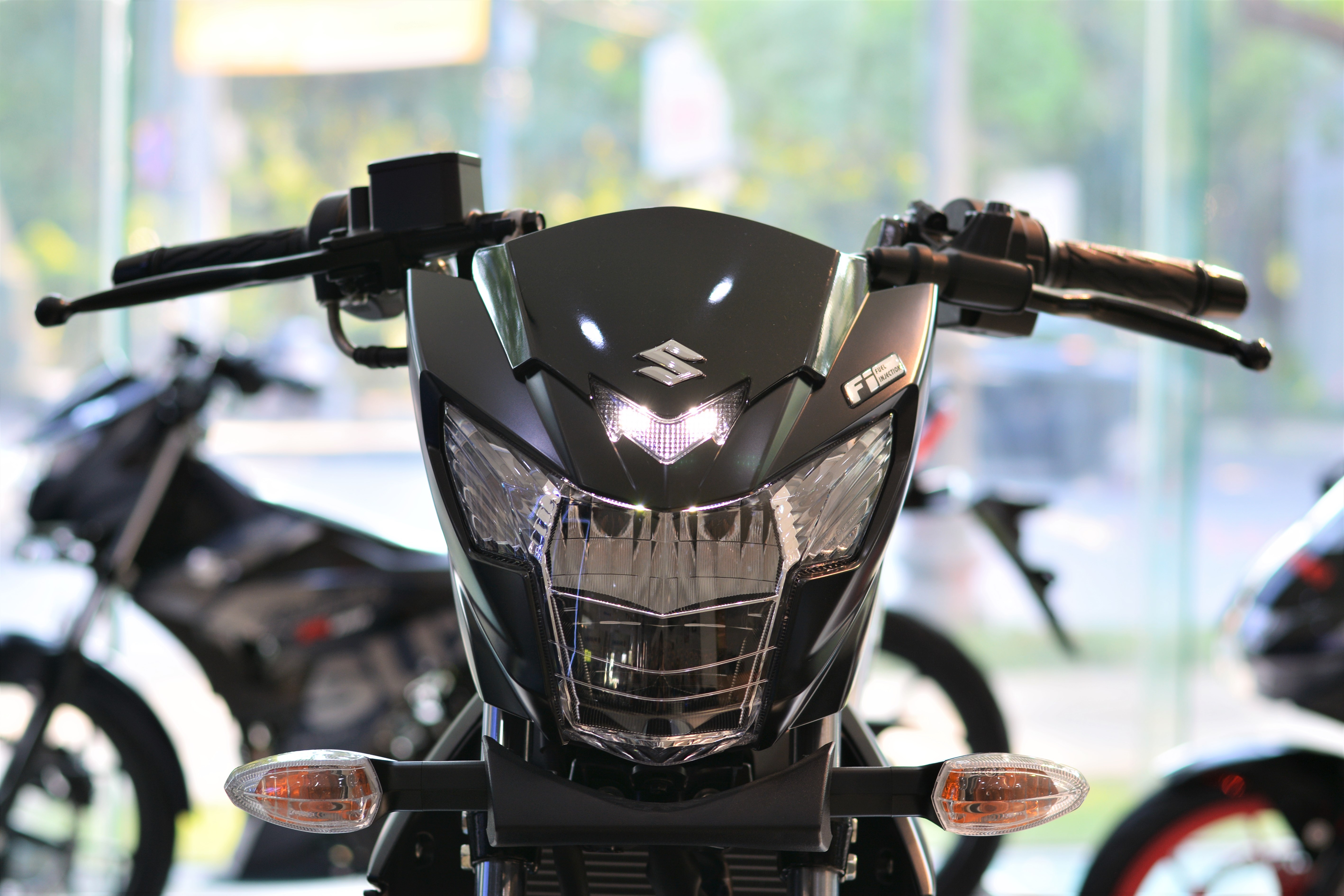 Nhung loi vi pham thuong gap cua nguoi dieu khien xe may anh 2