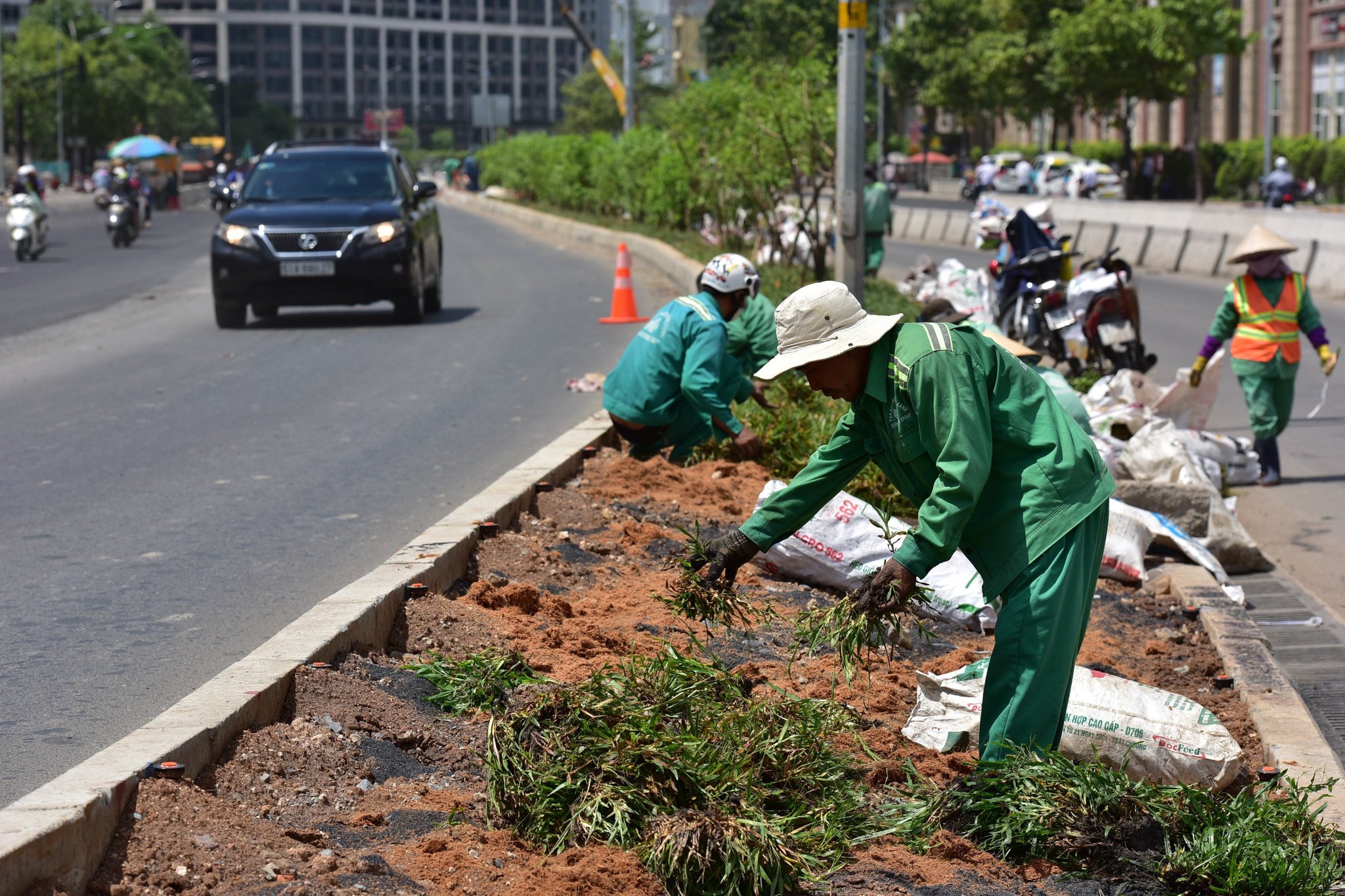 Dien mao cong trinh nang duong Nguyen Huu Canh anh 10